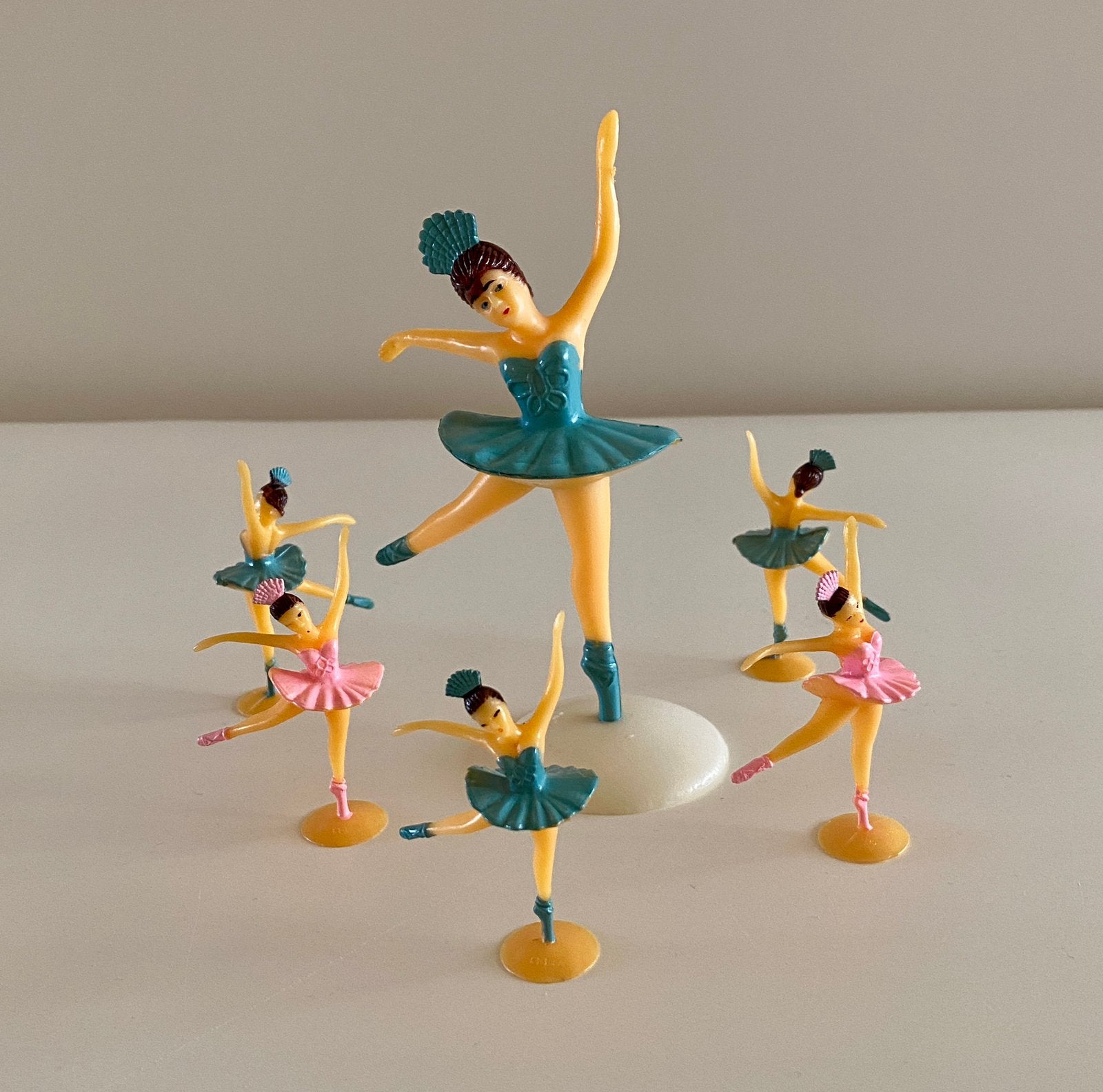 Vintage style ballerina cake toppers/taart versiering, Ophalen of Verzenden, Zo goed als nieuw, Taarten of Cupcakes, Versiering