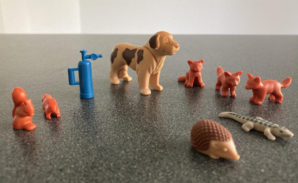 Playmobil 5008 onderdelen berg-reddingsset dieren + gasfles, Kinderen en Baby's, Speelgoed | Playmobil, Ophalen of Verzenden, Zo goed als nieuw