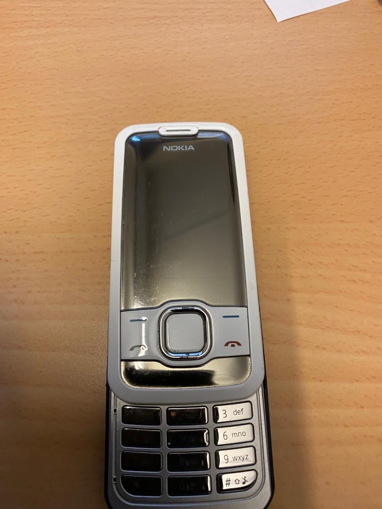 Diverse oude telefoons, Gebruikt, Overige modellen, 3 tot 6 megapixel, Ophalen of Verzenden
