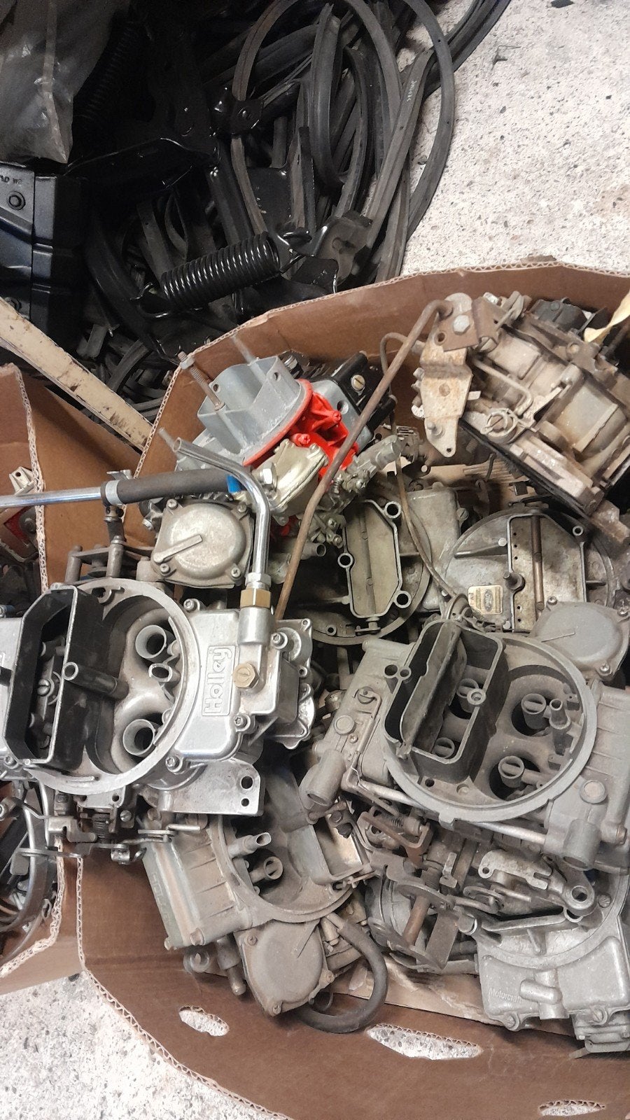 v8 carburateurs goede en slechte 9 stuks, Ophalen of Verzenden