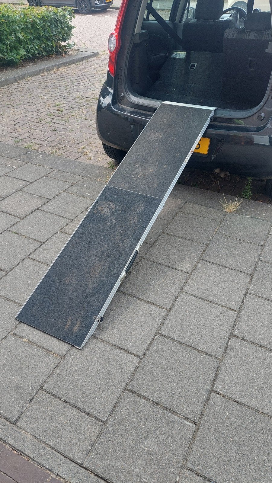 hondenloopplank ijzer, Ophalen, Zo goed als nieuw