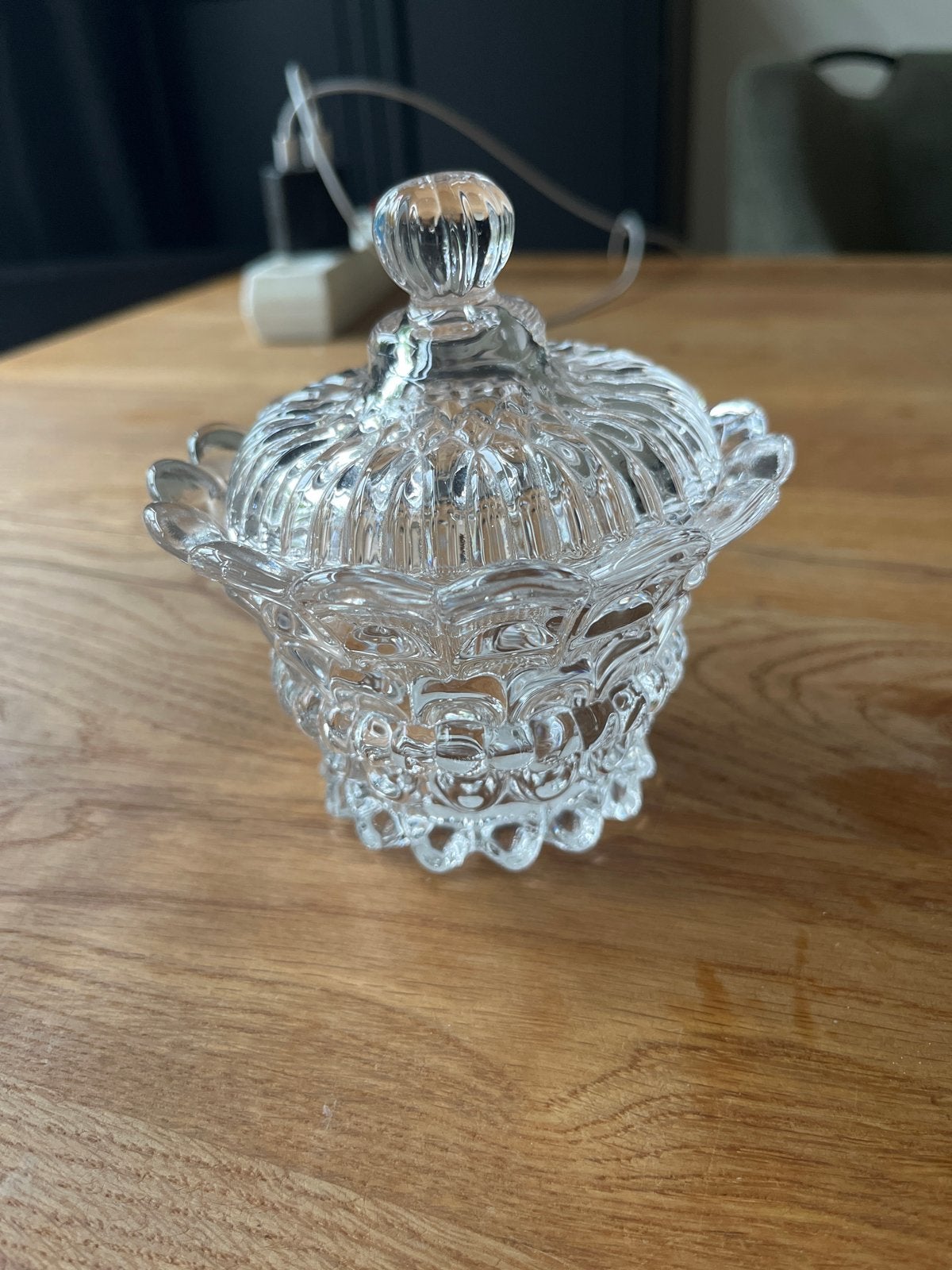 Decoratieve glazen pot met deksel, Antiek en Kunst, Ophalen