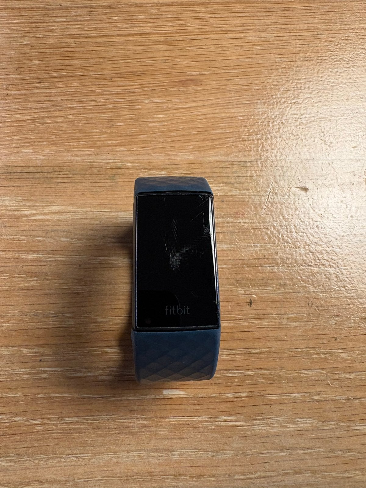 Fitbit Charge 4 - Blauw - Gebruikt, Gebruikt, Blauw, Ophalen of Verzenden, Waterdicht