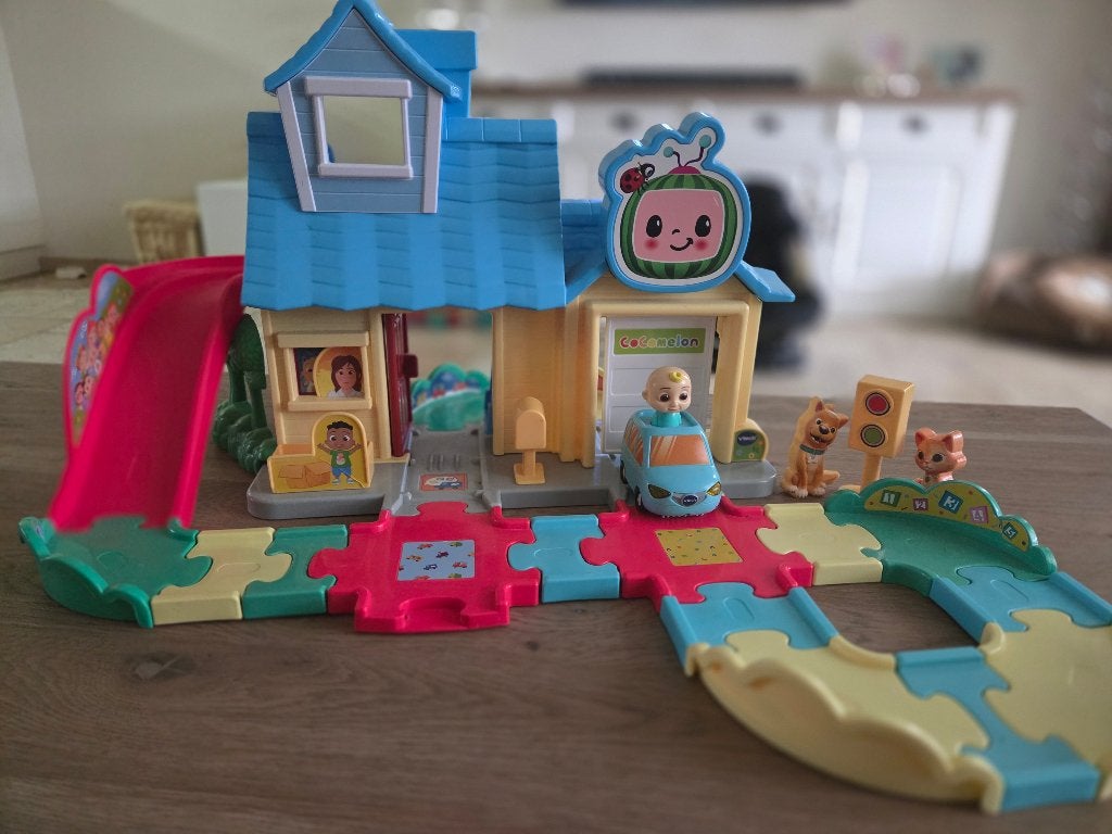 Vtech toet toet cocomelon, Ophalen, Zo goed als nieuw, 2 tot 4 jaar
