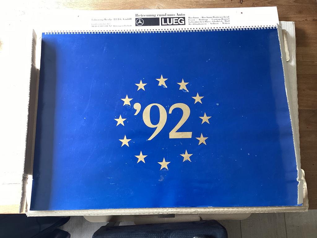 Mercedes kalender vrachtwagen, Ophalen of Verzenden, Maandkalender, Zo goed als nieuw