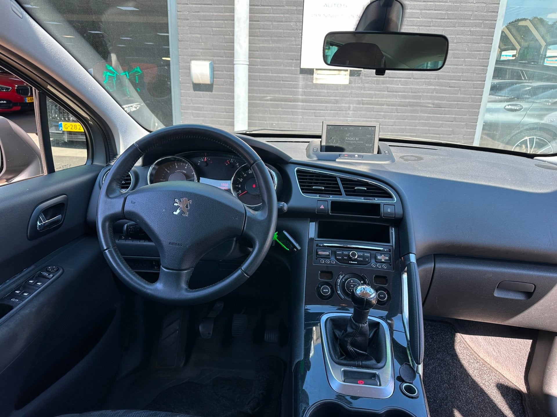 Peugeot 3008 1.6 VTi Blue Lease/NAVI/AIRCO/PDC/TREKHAAK/NETE, Auto's, Voorwielaandrijving, Gebruikt, 4 cilinders, Origineel Nederlands