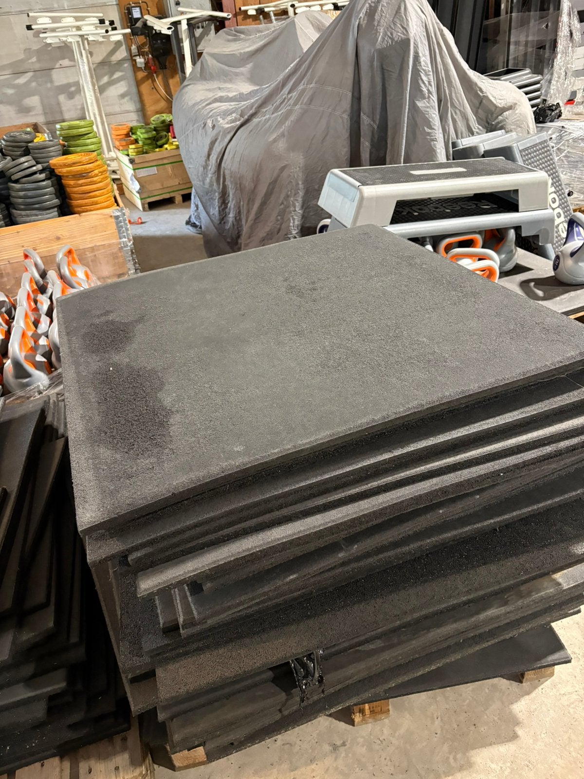 Rubberen mat matten 1 x 1 m x 2 cm met vlekjes kringen, Tuin en Terras, Ophalen, Gebruikt, 1 x 1 m x 2 cm, Overige typen