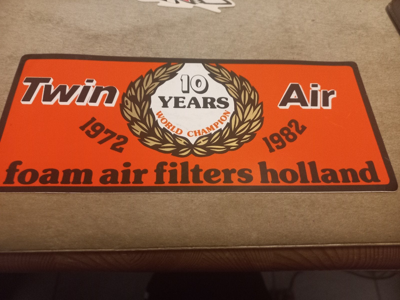 Vintage Twin Air 10 Jaar Wereldkampioen Sticker 1972-1982, Ophalen of Verzenden