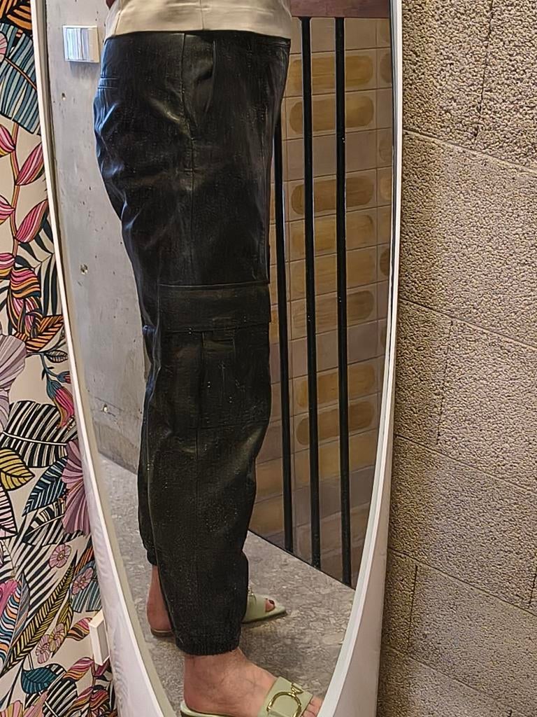 Numpf lamsleer leren broek mt 42, Kleding | Heren, Broeken en Pantalons, Ophalen of Verzenden, Zo goed als nieuw, Overige maten