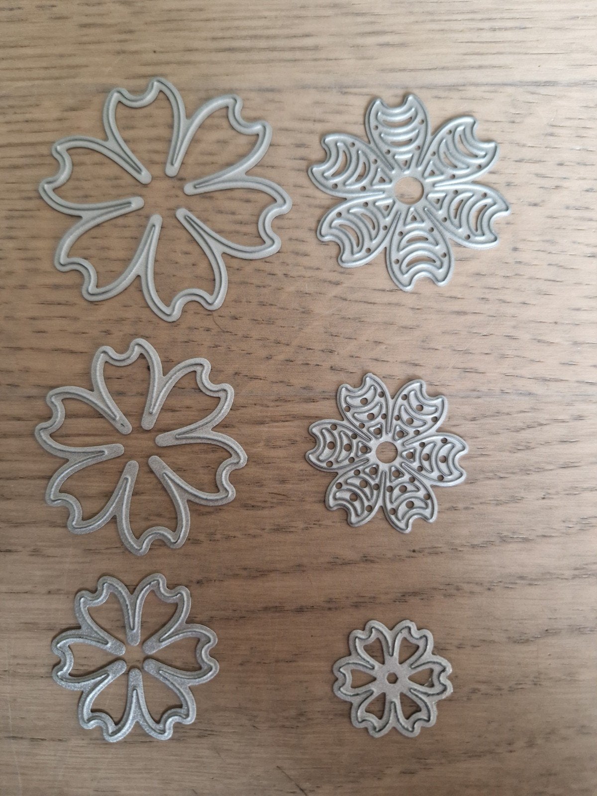 Snijmallen Bloemen - Diverse Maten, Hobby en Vrije tijd, Kaarten | Zelf maken, Ophalen of Verzenden, Gebruikt