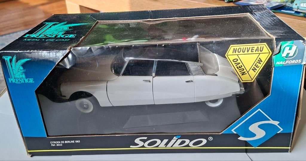 Solido prestige Citroèn DS Berline 1963 auto in doos, Ophalen of Verzenden, Solido