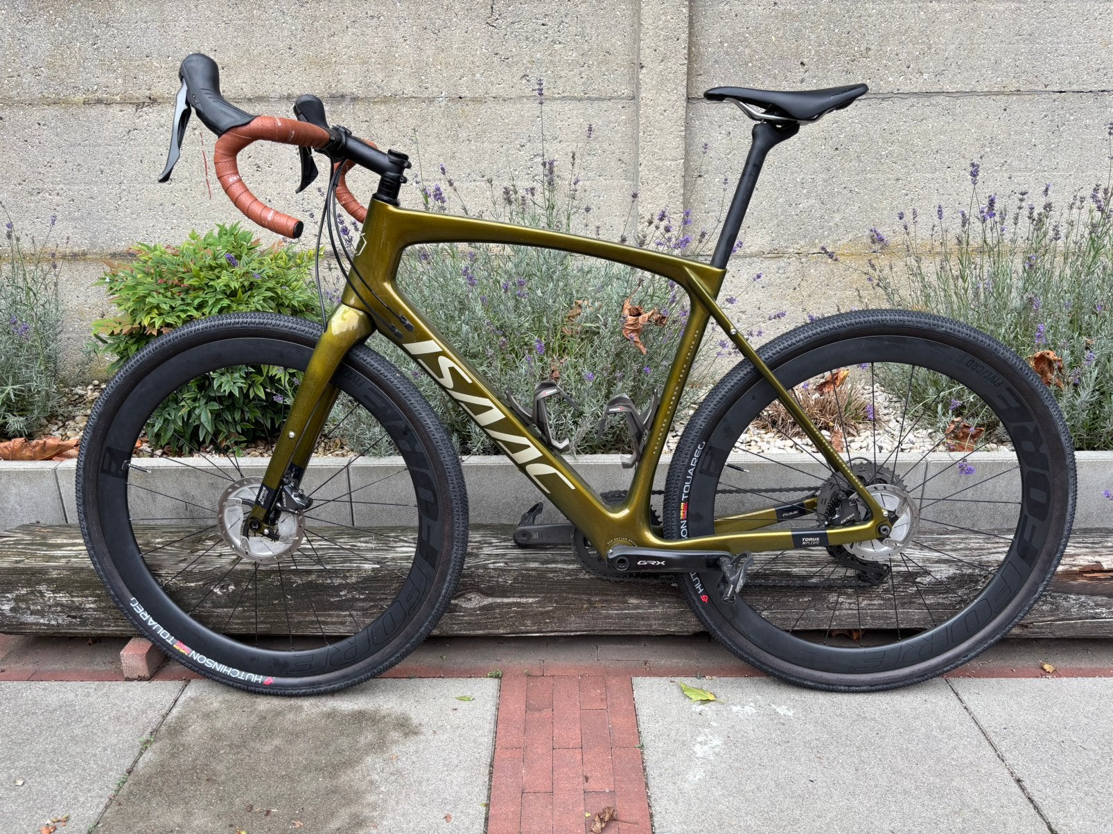 ISAAC TORUS, Fietsen en Brommers, Overige merken, Aluminium, Ophalen of Verzenden, Zo goed als nieuw