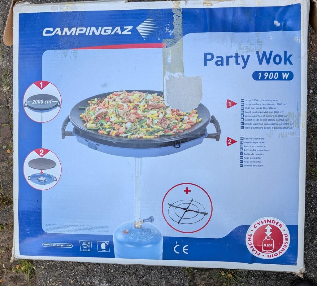 Campingaz Party Wok 1900W met gasfles, Ophalen, Zo goed als nieuw, Campingaz, Met accessoires