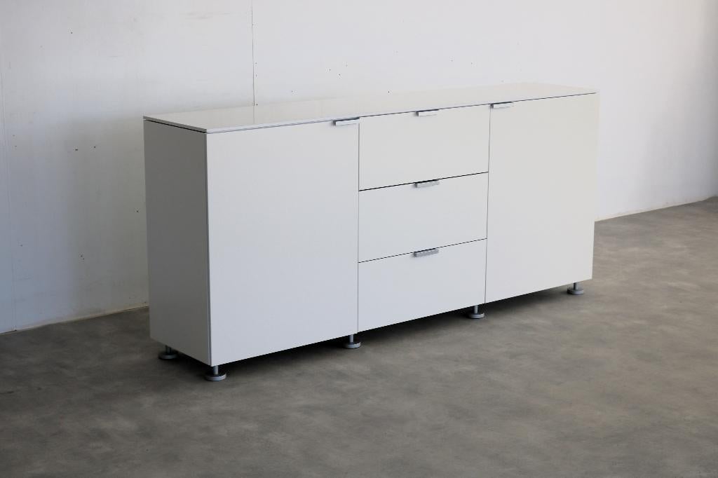 Ligne Roset design sideboard | dressoir | Everywhere C4, Huis en Inrichting, Kasten | Dressoirs, Gebruikt, 150 tot 200 cm, 25 tot 50 cm