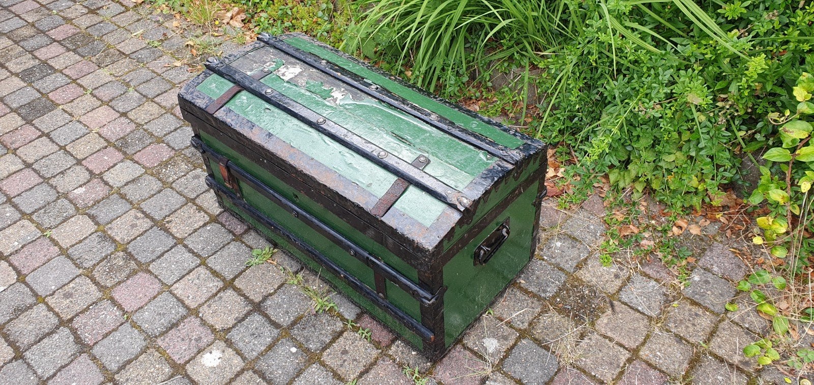 Antieke groene kist/koffer - Decoratief en functioneel, Ophalen