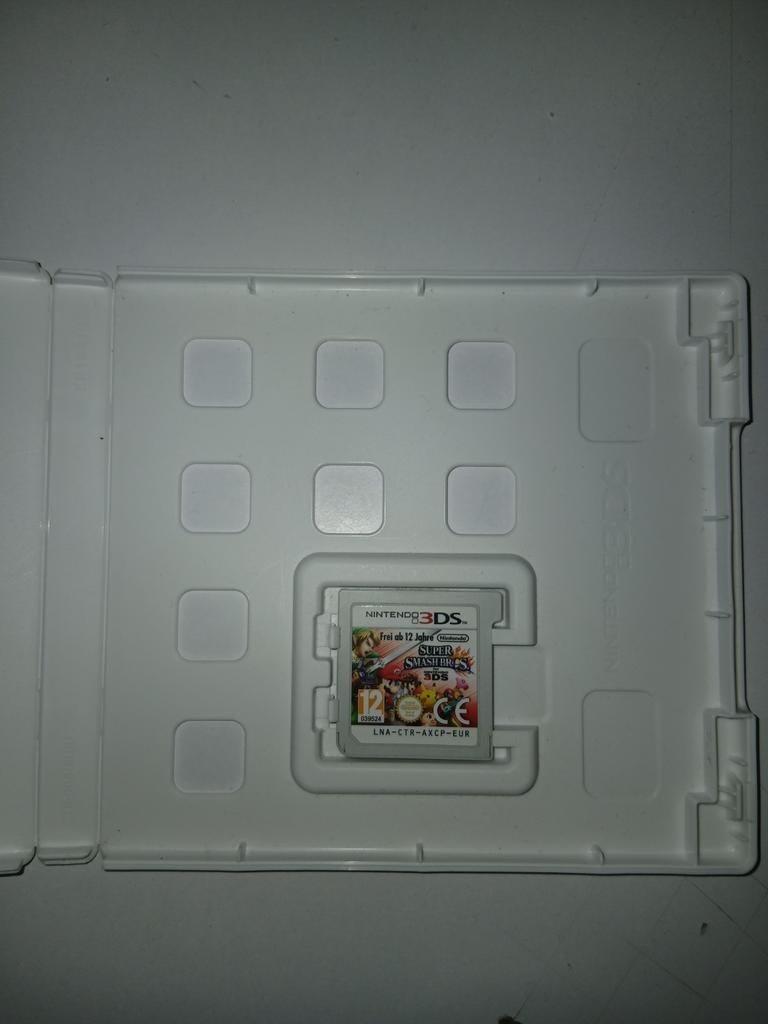 Super smash bros voor de 3ds, Vechten, Ophalen of Verzenden, Zo goed als nieuw, 3 spelers of meer