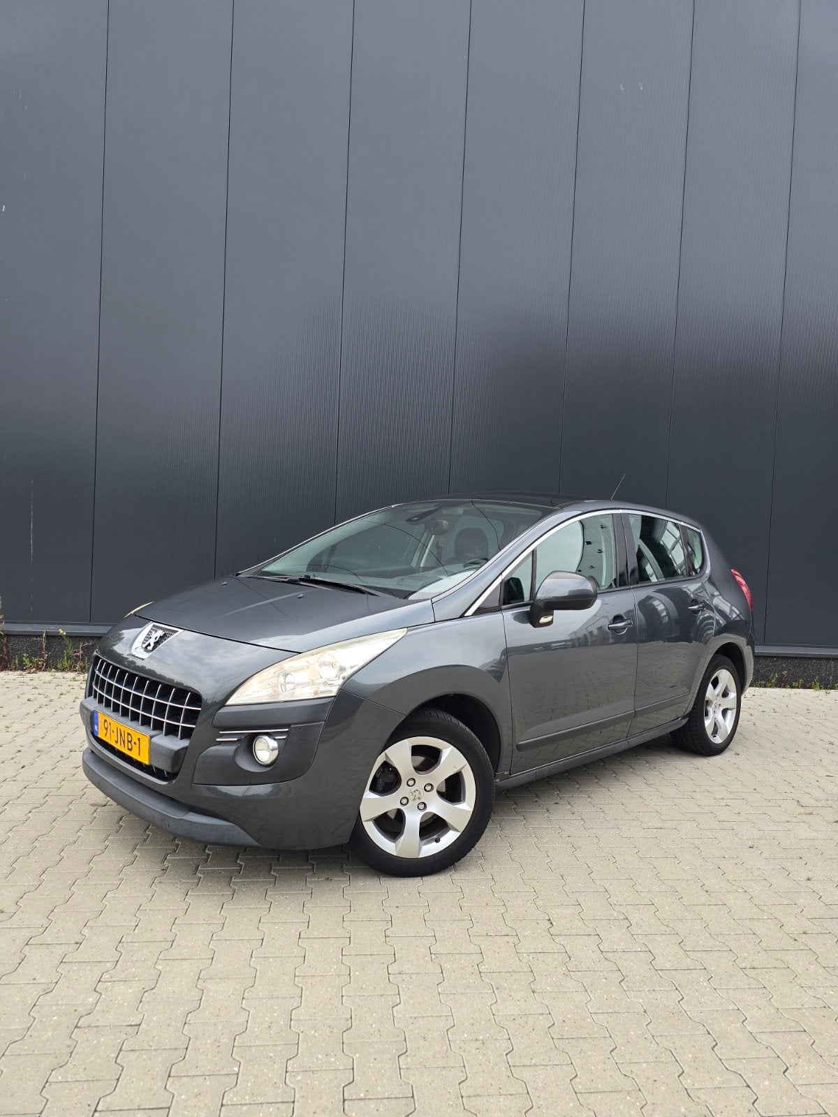 Peugeot 3008 1.6 VTi  | 2010 | CarPlay | NW APK | NW Ketting, Auto's, Voorwielaandrijving, Stof, Zwart, 4 cilinders