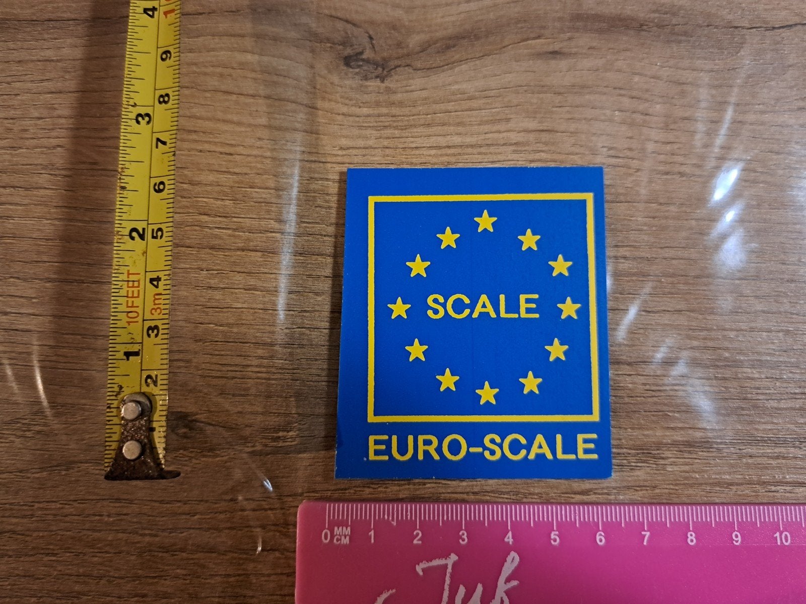 Sticker EURO-SCALE blauw geel, Verzamelen, Ophalen of Verzenden, Zo goed als nieuw, Bedrijf of Vereniging