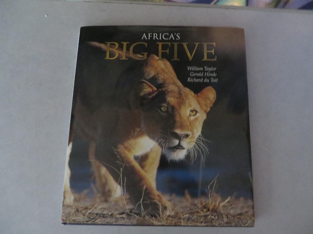 Africa’s Big Five Taylor Hinde duToit engelstalig hardcover, Boeken, Ophalen of Verzenden, Zo goed als nieuw, Overige onderwerpen