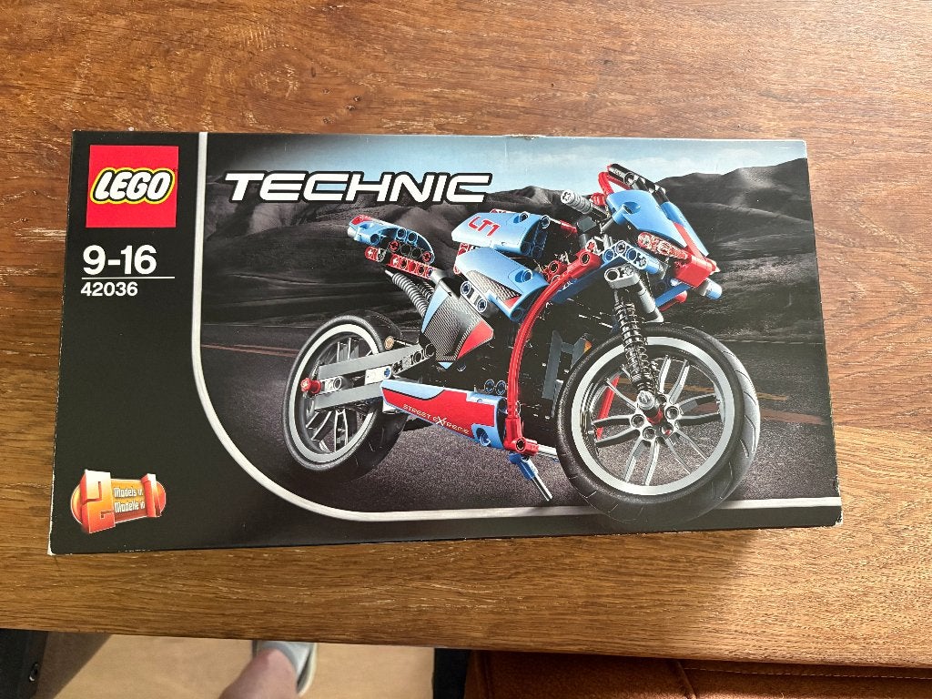 Lego 42036 Straat Motor, Kinderen en Baby's, Speelgoed | Duplo en Lego, Ophalen, Lego, Compleet, Zo goed als nieuw