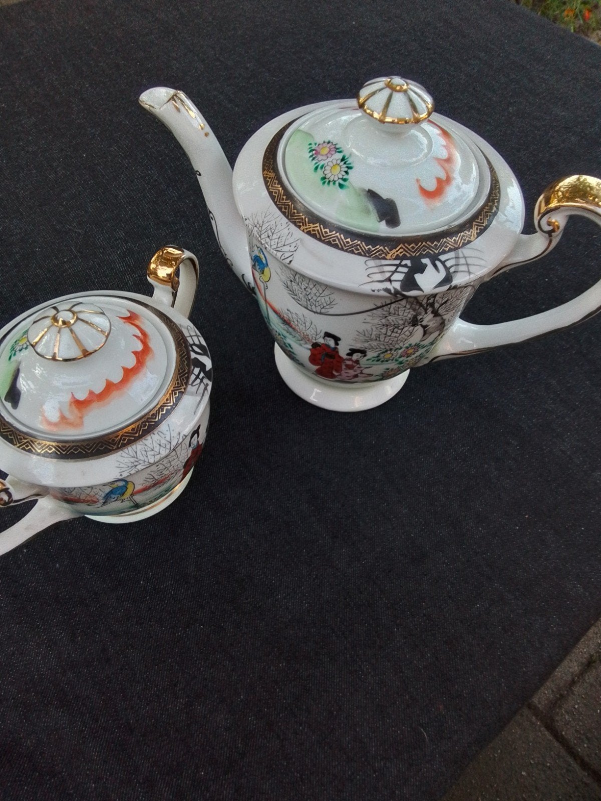 Vintage Japanse theepot en suikerpot - Handgeschilderd, Antiek en Kunst, Ophalen of Verzenden