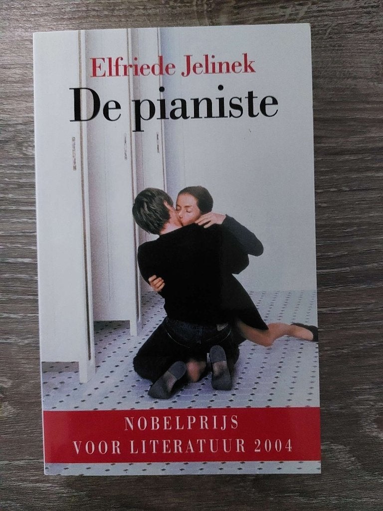 Elfriede Jellinek - De pianiste, Ophalen of Verzenden, Zo goed als nieuw