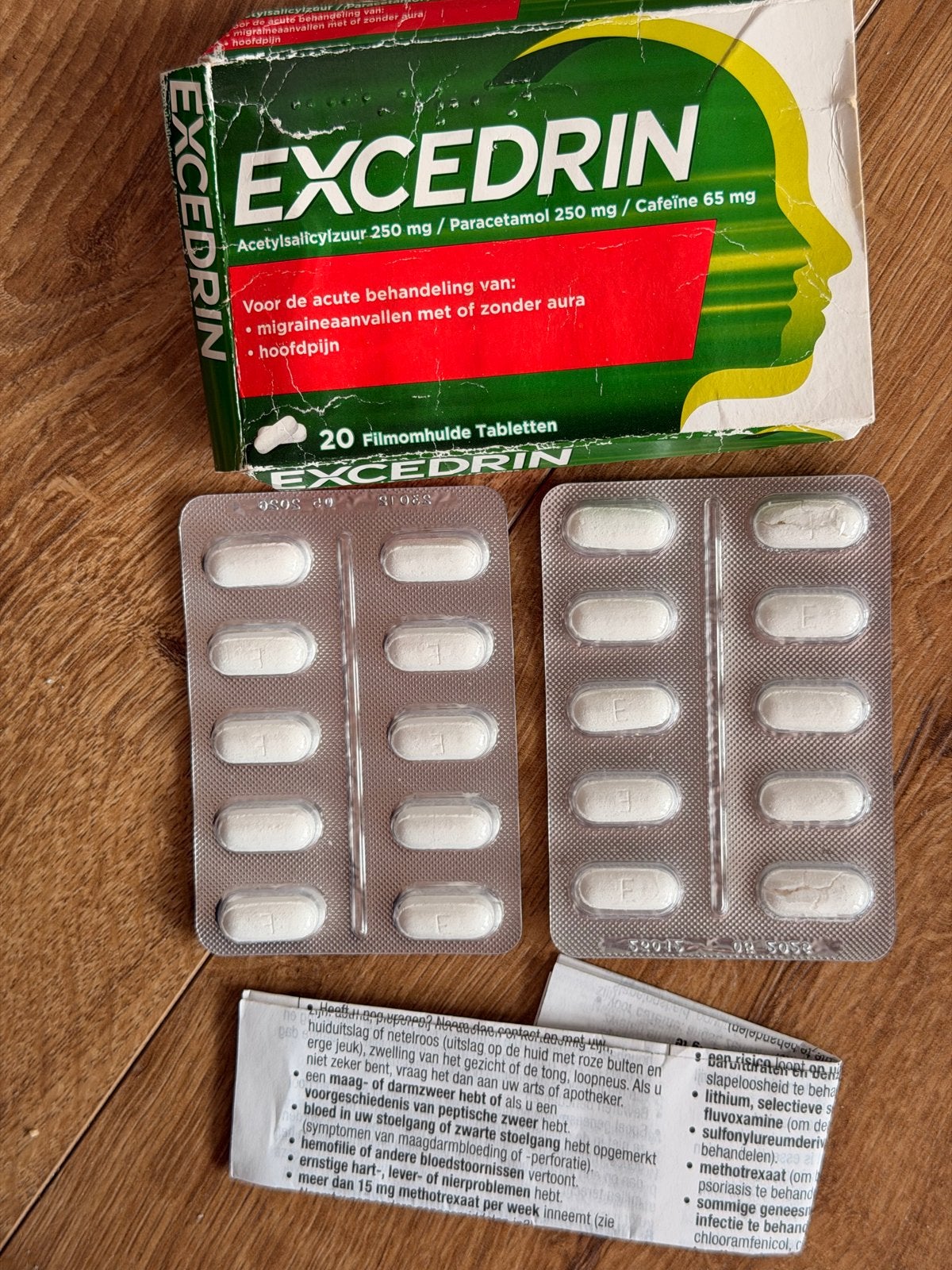 Excedrin - Vol doosje, houdbaar tot 05-2026, Verzenden, Nieuw, Overige typen