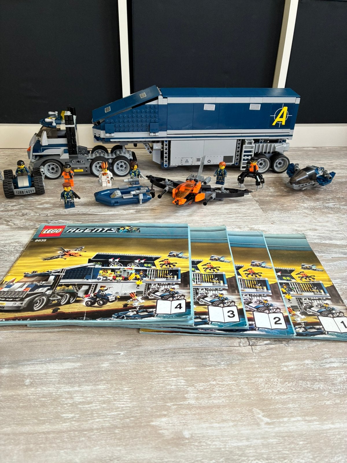 Lego 8635 Agents Mobiel controlecentrum, Compleet, Overige thema's, Lego, Ophalen of Verzenden