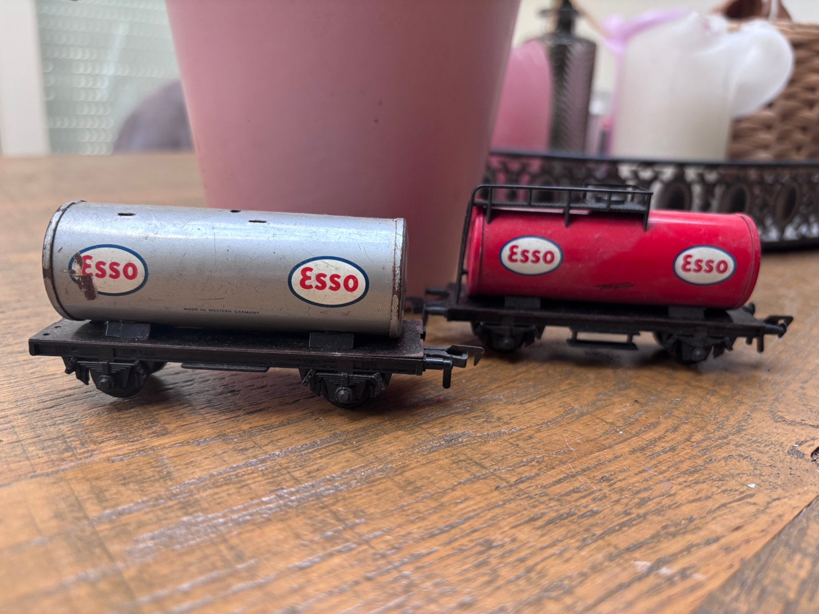 2x Fleischmann H0 Esso ketelwagen – West Germany – vintage, Gelijkstroom, Fleischmann, Wagon, Ophalen of Verzenden