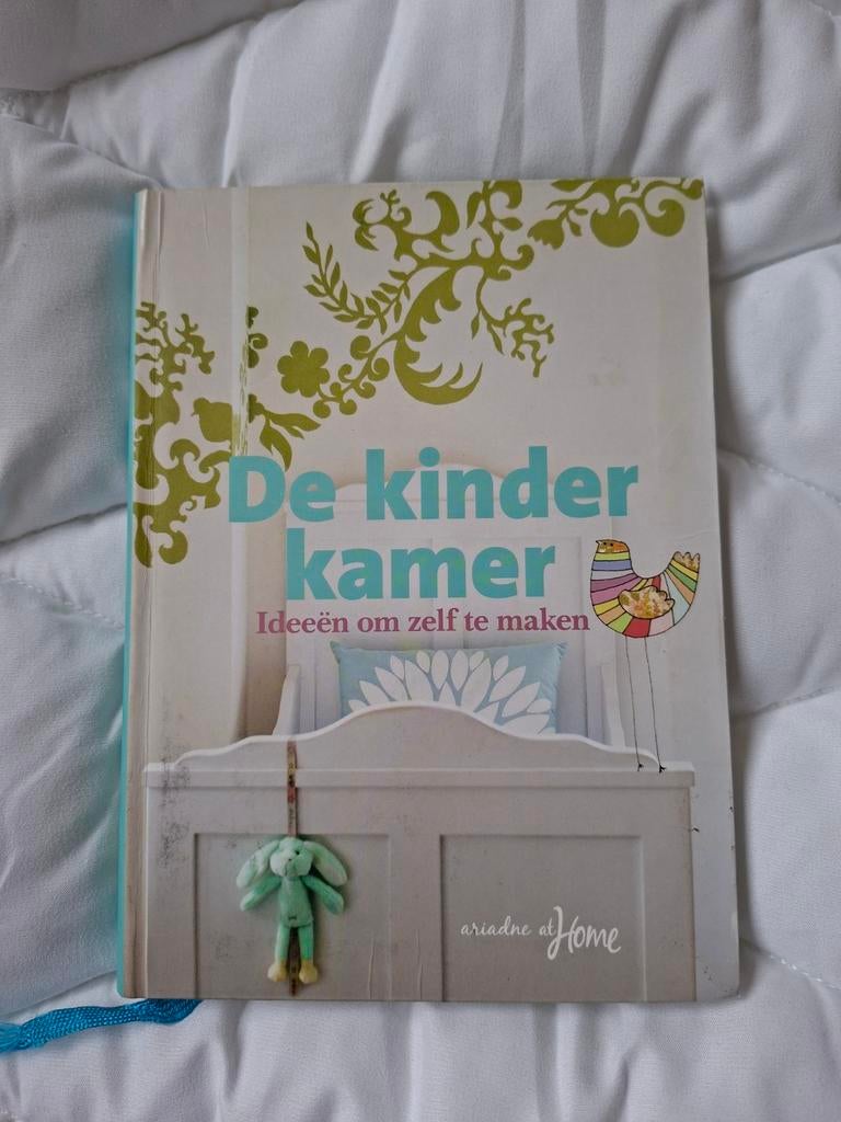 De Kinderkamer: Ideeën om zelf te maken - Ariadne at Home, Ophalen of Verzenden, Zo goed als nieuw, Ariadne at Home, Non-fictie