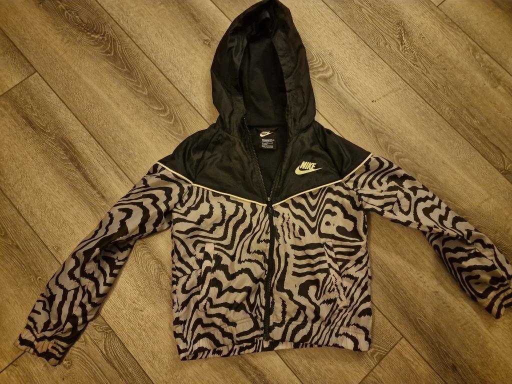 Nike jas, Kinderen en Baby's, Ophalen of Verzenden, 158 t/m 164