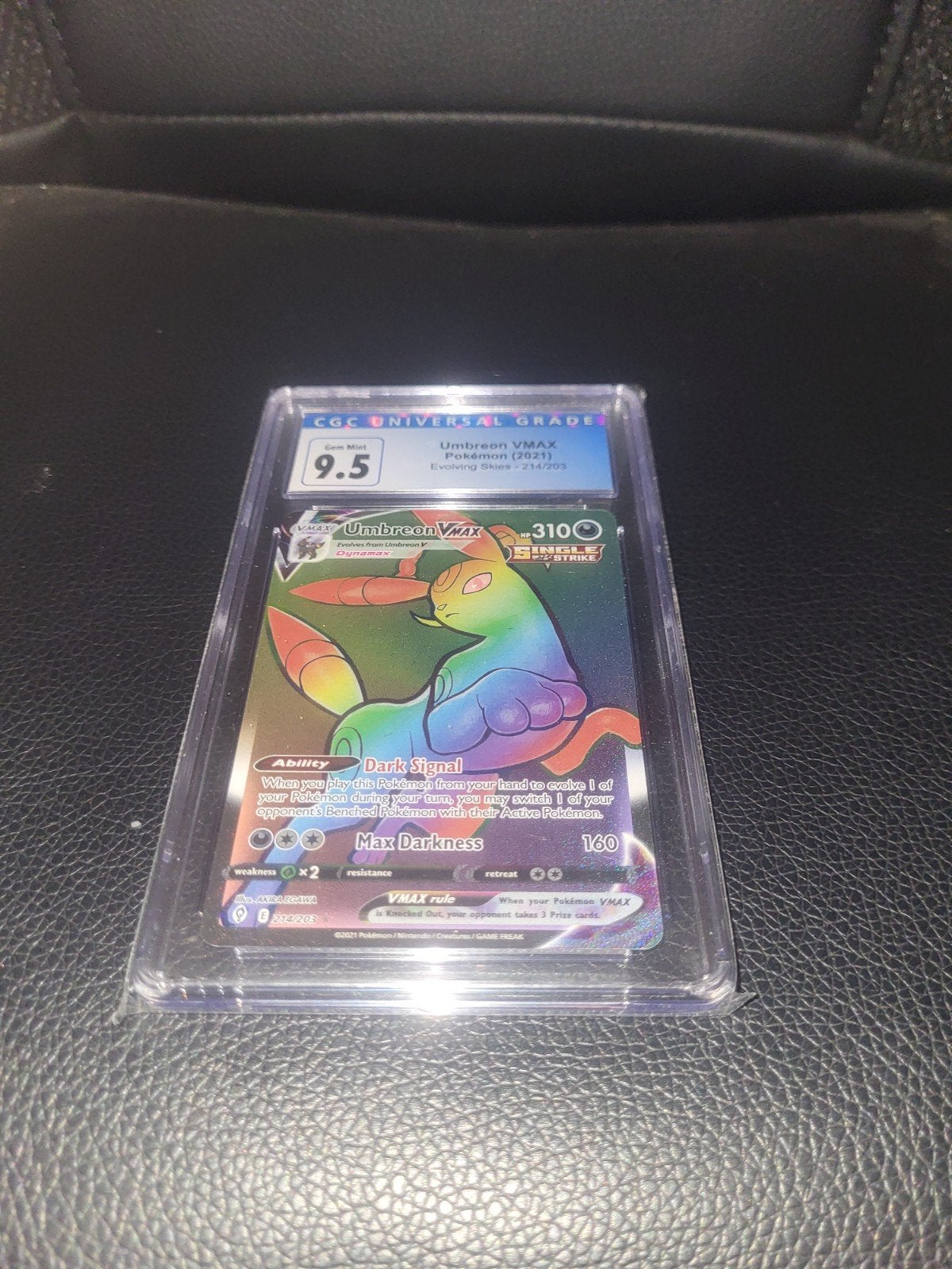 umbreon vmax 214/203- evolving skies, Hobby en Vrije tijd, Ophalen of Verzenden, Zo goed als nieuw, Losse kaart, Foil