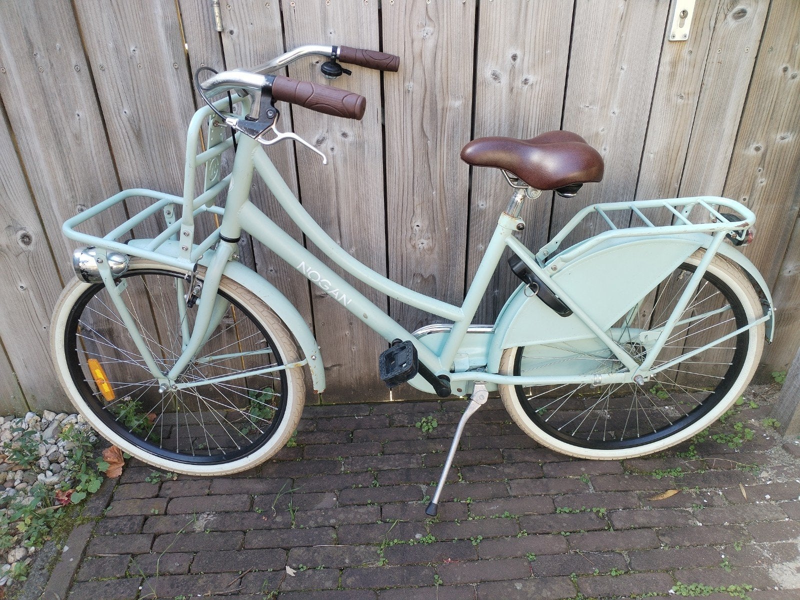 Nogan Meisjes fiets 40cm / 24inch wielgrootte, Terugtraprem, 24 inch, Zo goed als nieuw, Ophalen