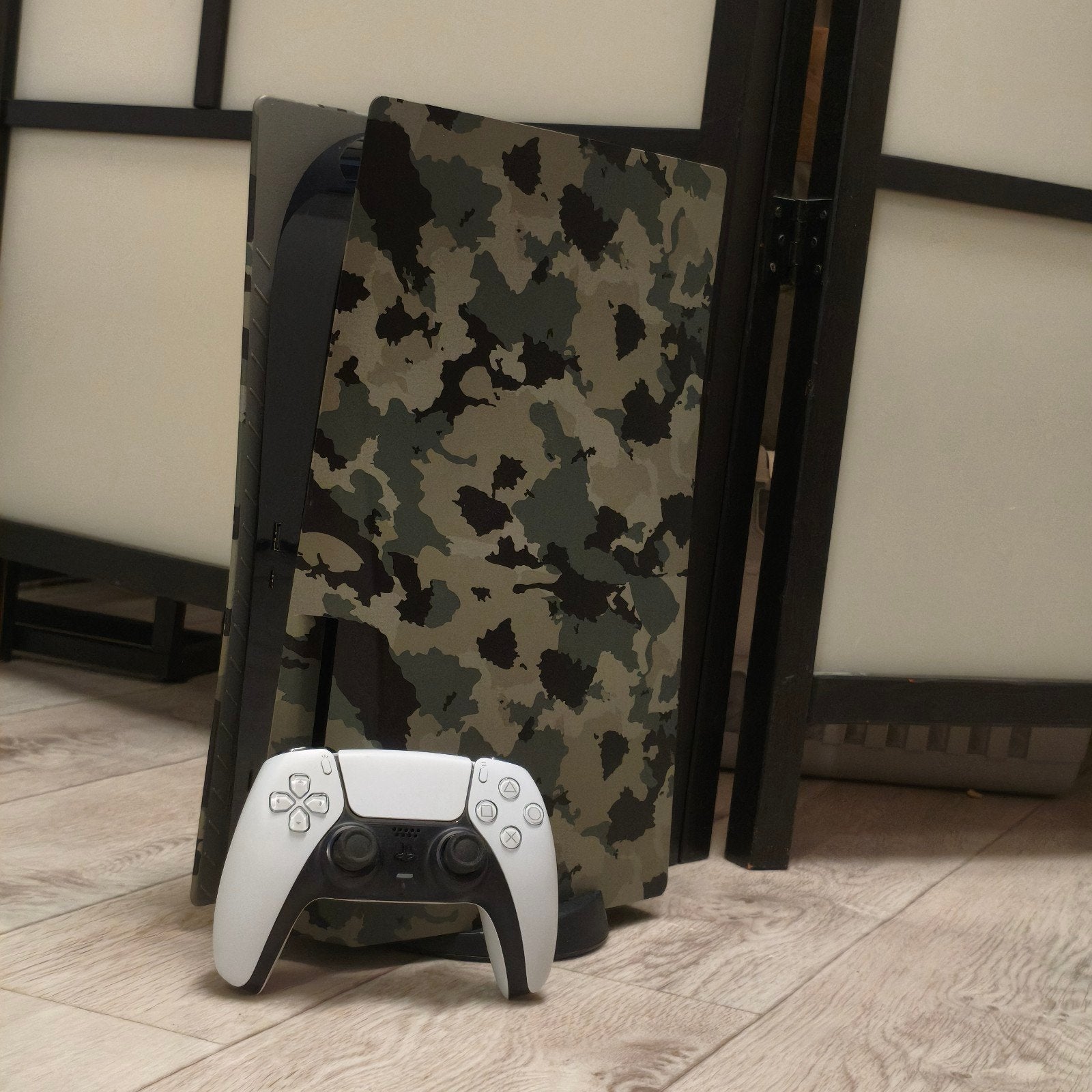 PlayStation 5 Disc Edition - Camo skin incl originele doos, Ophalen of Verzenden, Zo goed als nieuw, Playstation 5