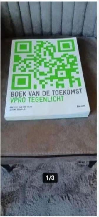Boek van de toekomst VPRO tegenlicht, Ophalen of Verzenden, Gelezen, Nederland