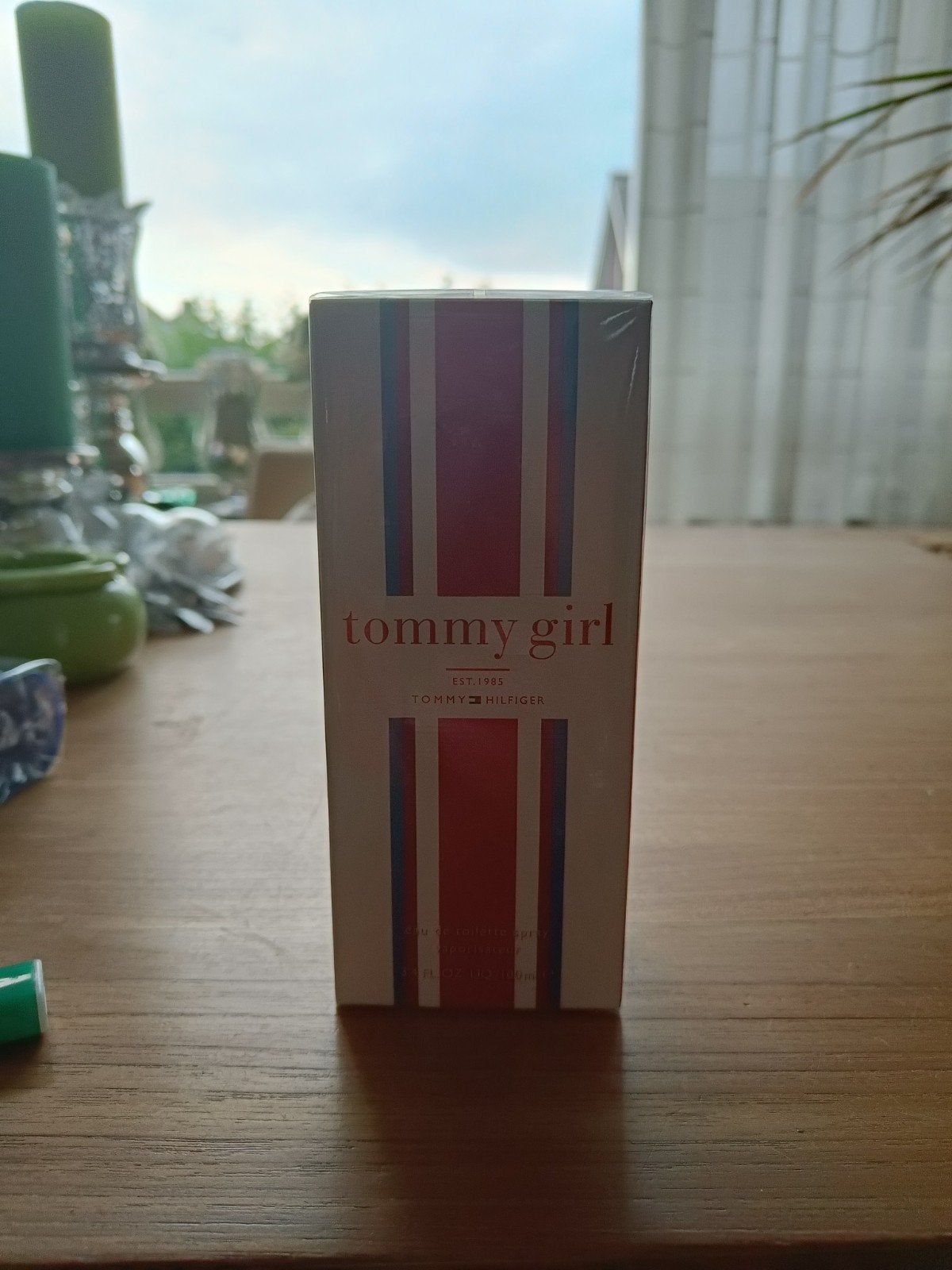 Tommy Hilfiger Girl 100 ml nieuw, Sieraden, Tassen en Uiterlijk, Ophalen of Verzenden, Nieuw
