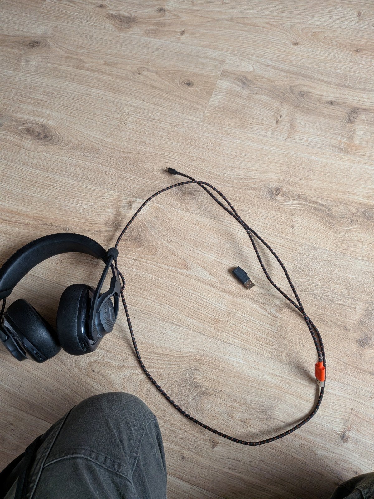 JBL Quantum 600 Gaming Headset - Draadloos Zwart, Gaming, JBL, Ophalen of Verzenden, Zo goed als nieuw