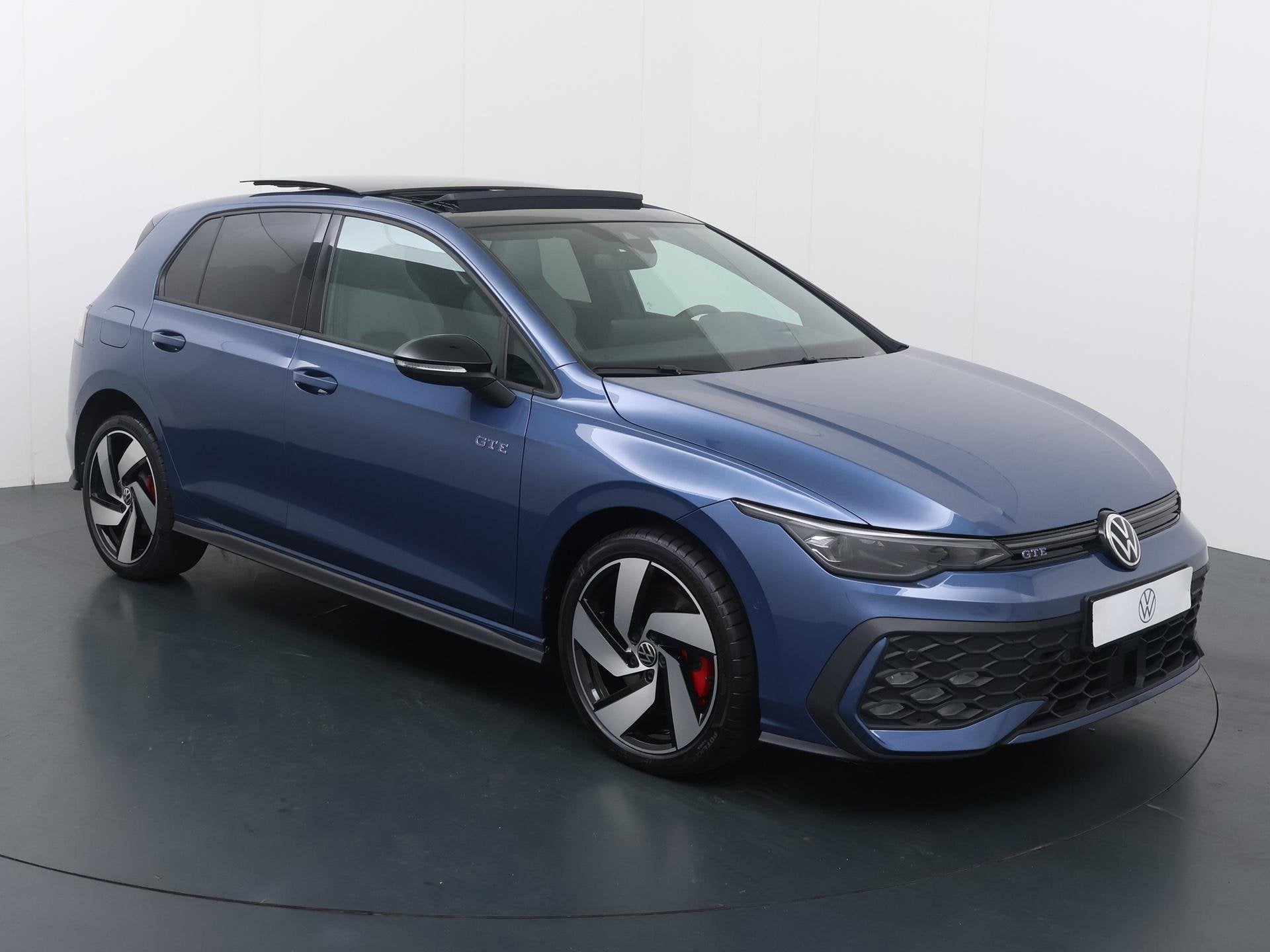 Volkswagen Golf 1.5 eHybrid GTE | 272 PK | SoH 100% | Trekha, Auto's, Volkswagen, 12 maanden, 4 cilinders, 26 kWh, Automatische klimaatregeling