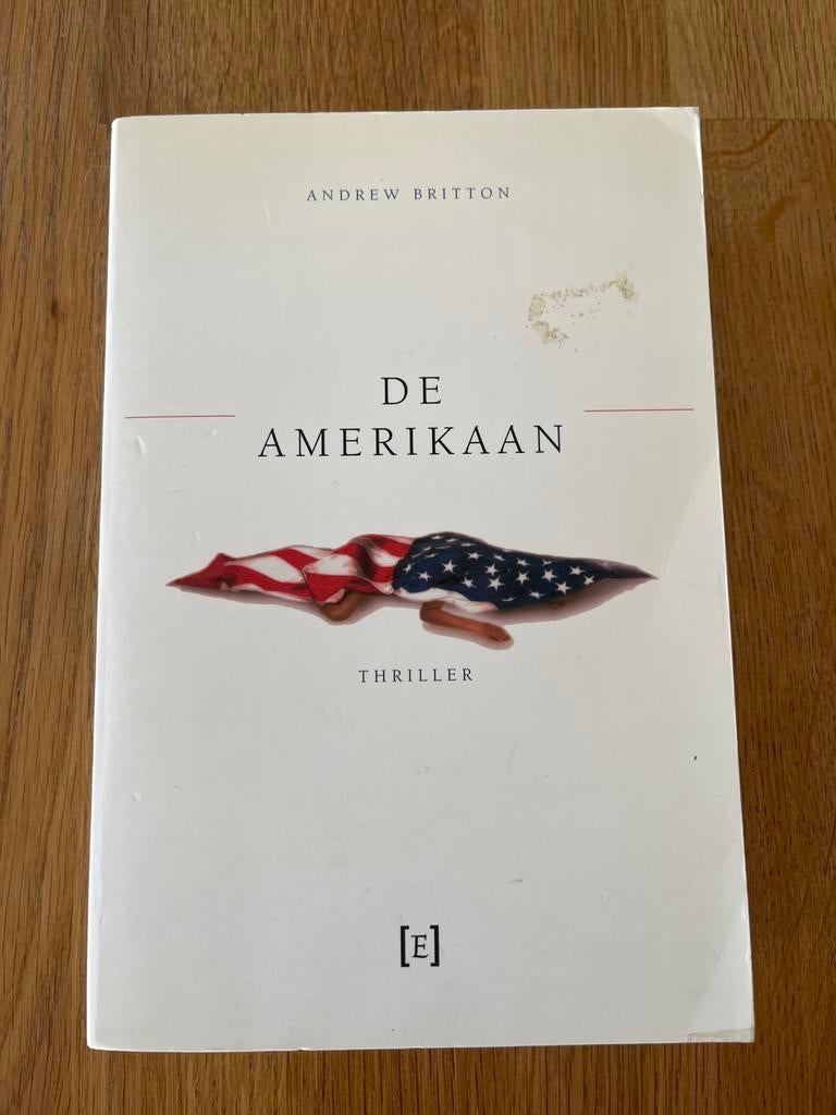 De Amerikaan - Andrew Britton (Thriller), Boeken, Ophalen of Verzenden, Gelezen, Amerika