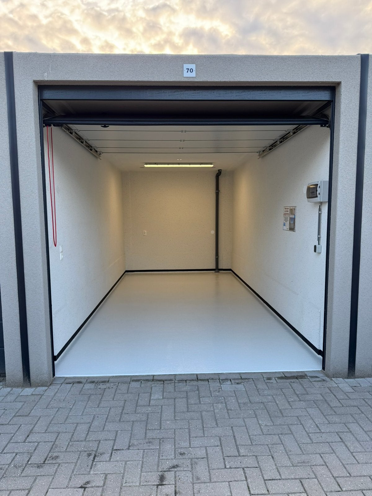 Cuijk BEDRIJFSRUIMTE / GARAGEBOX te huur