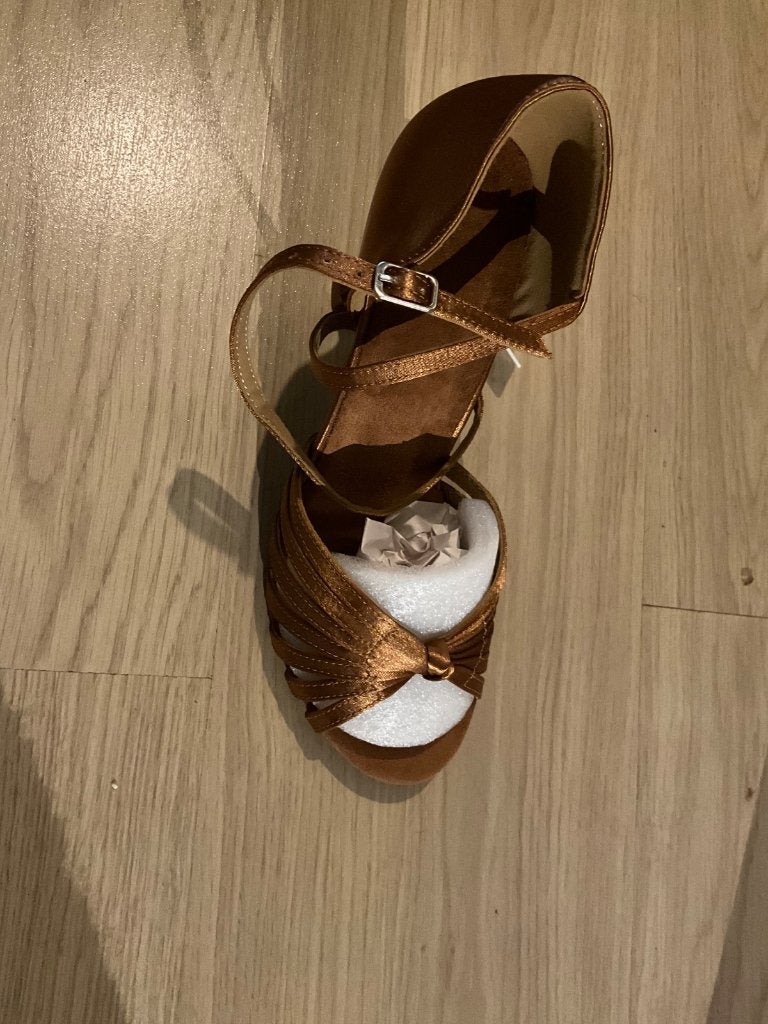 Nieuwe Dansschoenen/hakken, Overige kleuren, Nieuw, Dansschoenen, Ophalen of Verzenden