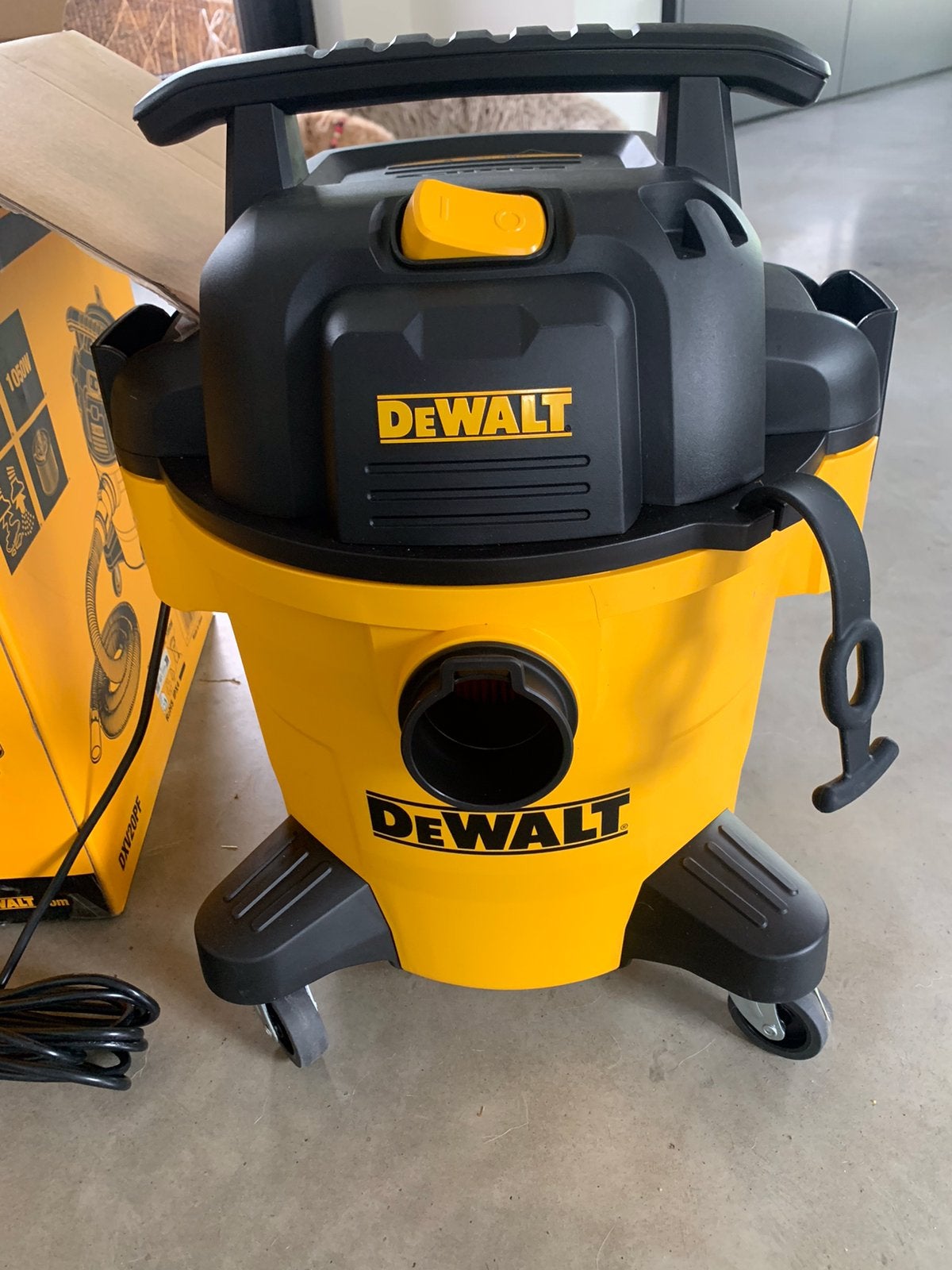 DEWALT NAT/DROOG STOFZUIGER DXV20PF, Ophalen, Nieuw, Waterstofzuiger