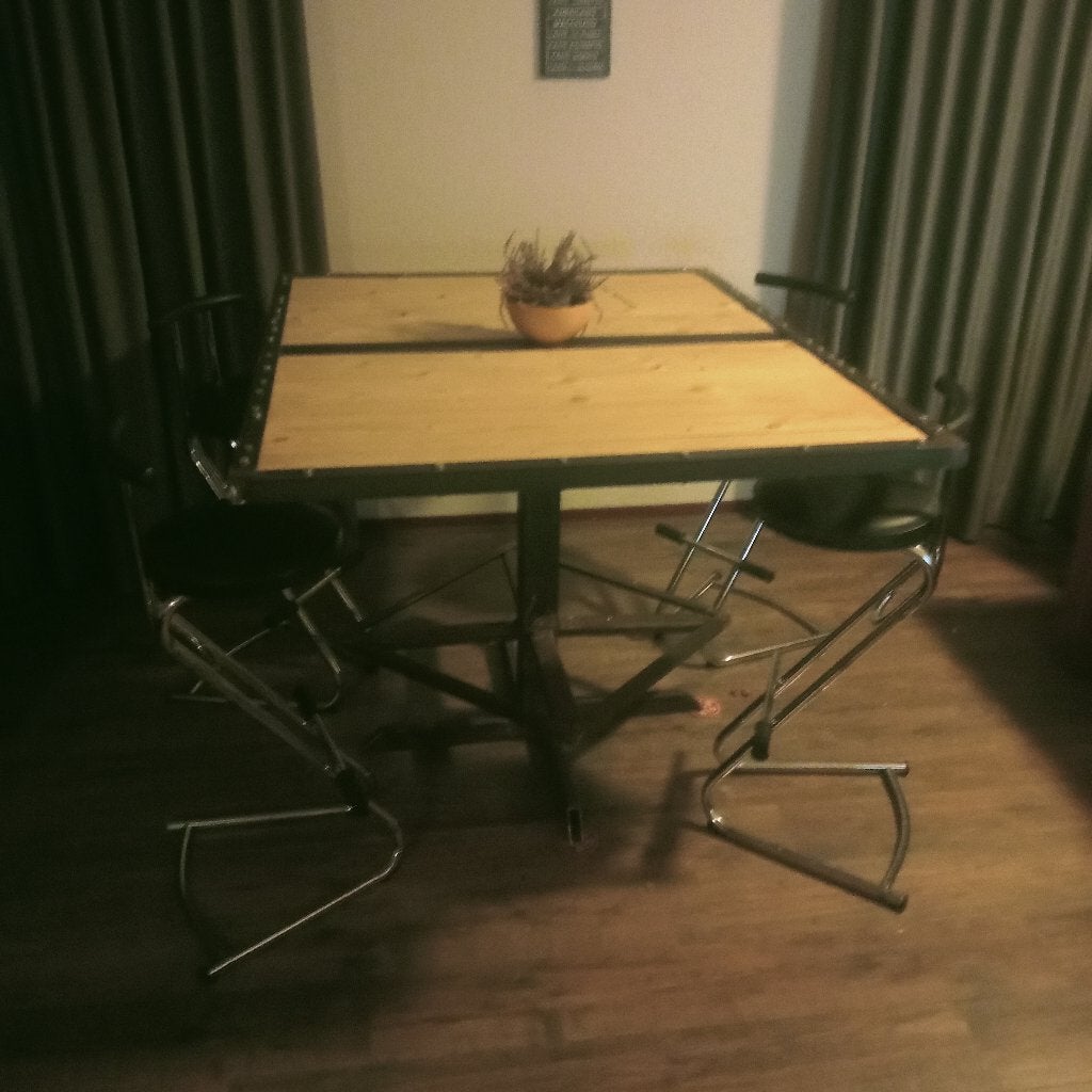 Staantafel, Ophalen, Gebruikt