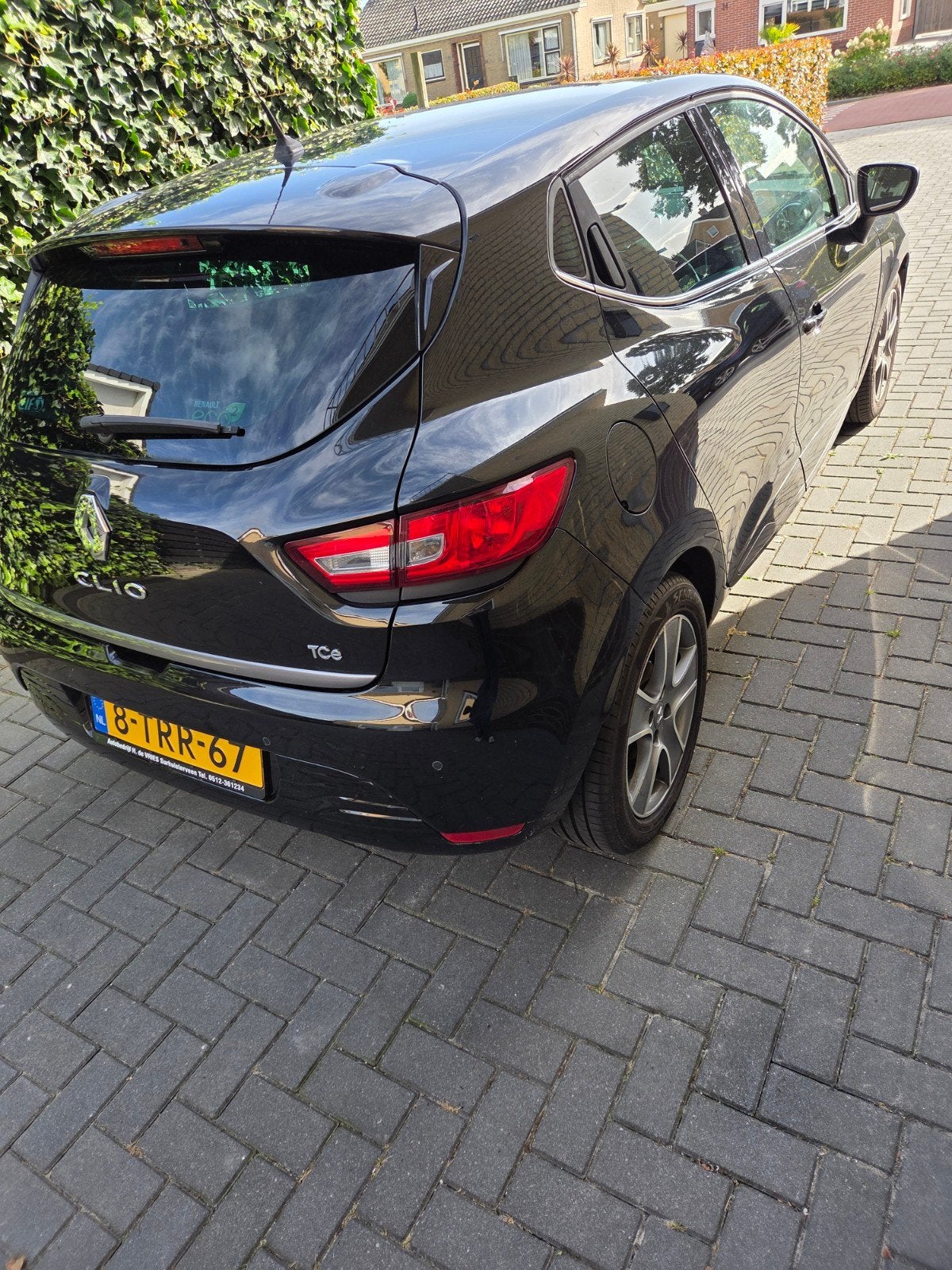 Renault Clio 0.9 TCE 66KW 5-DRS 2014 Zwart, Auto's, Voorwielaandrijving, Stof, 40 €/maand, Zwart