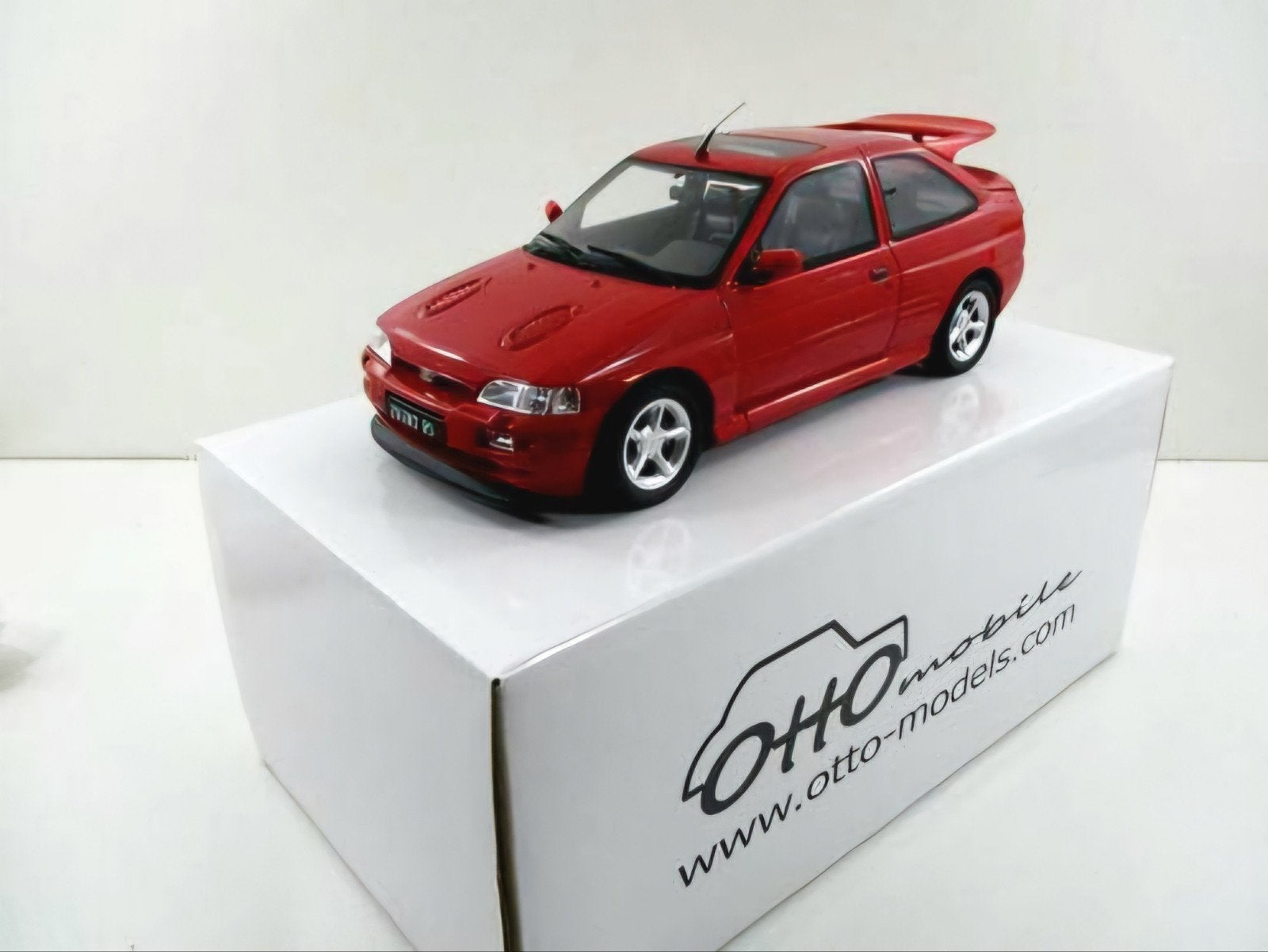 GEZOCHT: verpakking/doos/dozen OT073 Ottomobile, Ophalen of Verzenden, OttOMobile