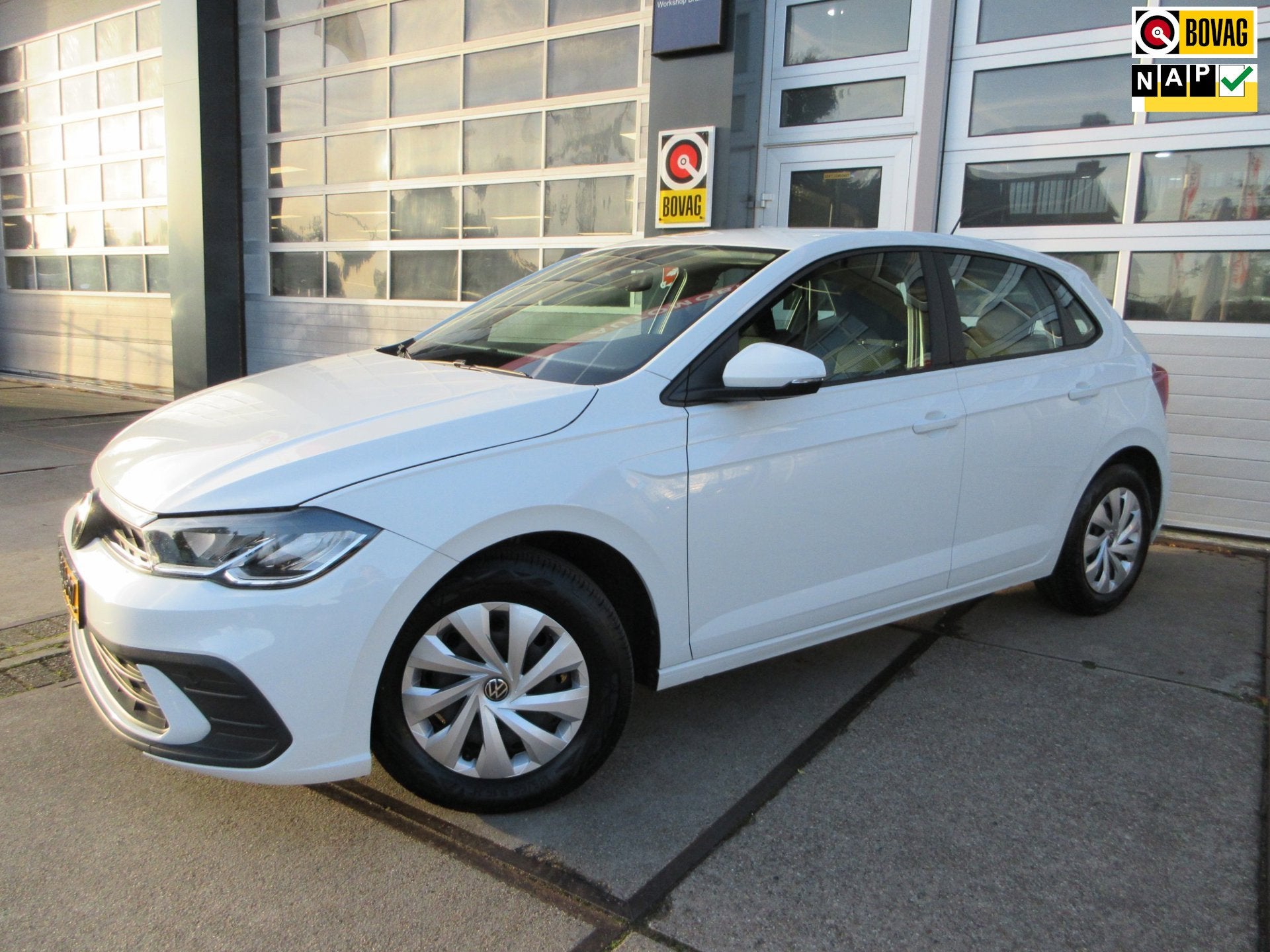 Volkswagen Polo 1.0 TSI Polo / carplay / Digi-dash / CV /NL, Stof, 1072 kg, Origineel Nederlands, Bedrijf