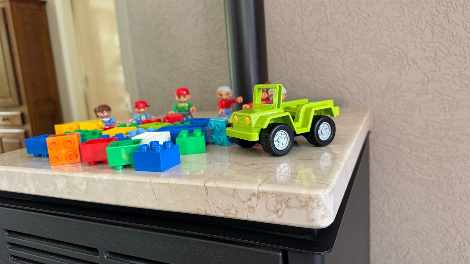 Duplo Familie met auto en blokken, Kinderen en Baby's, Speelgoed | Duplo en Lego, Inclusief minifiguren, Gebruikt, Ophalen of Verzenden