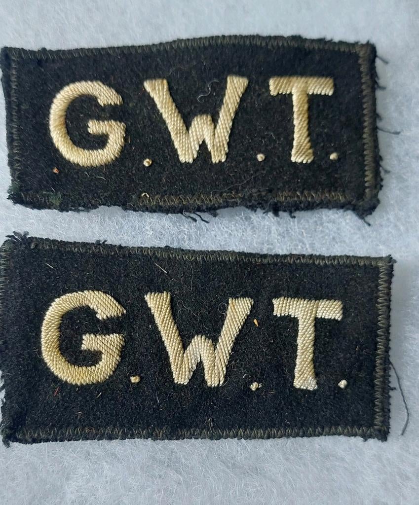Set naamlinten Guided Weapons Technician, Verzamelen, Ophalen of Verzenden, Luchtmacht, Engeland, Embleem of Badge