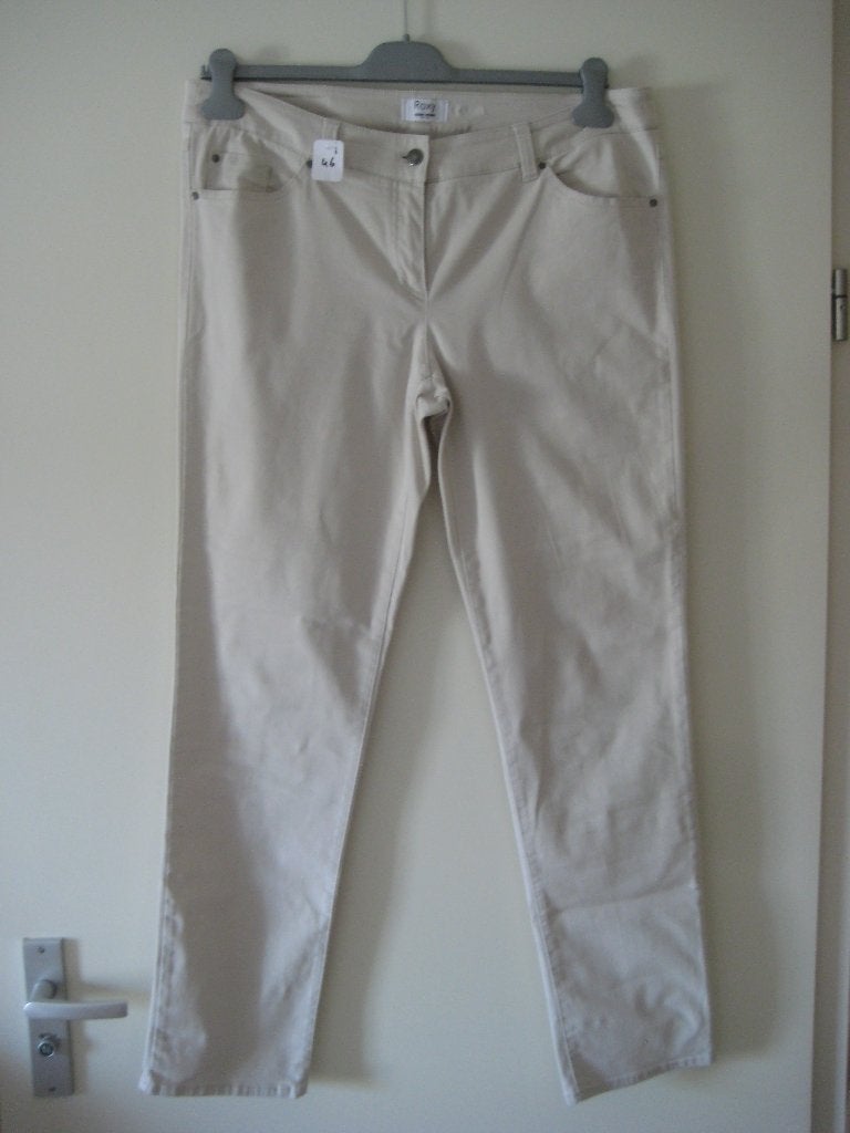 Nieuwe Gerry Weber broek. Maat 46., Wit, Maat 46/48 (XL) of groter, Nieuw, Ophalen of Verzenden