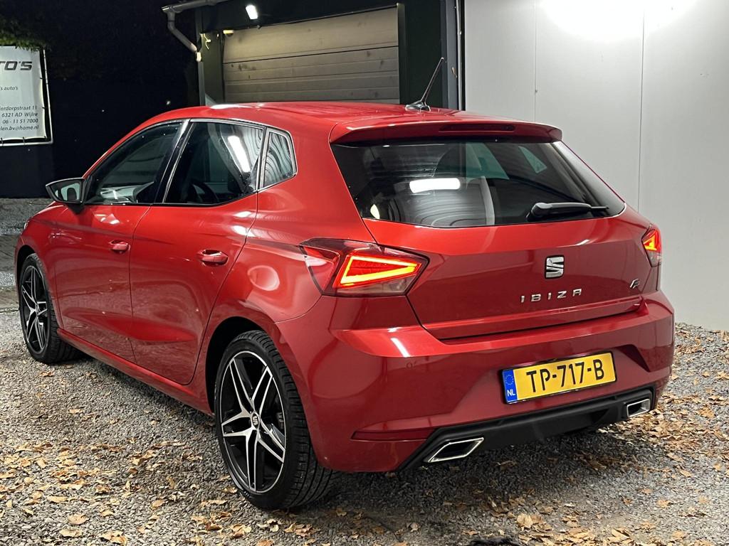 SEAT Ibiza 1.0 TSI FR Business Intense ''DESIRE RED MT'' ALC, Gebruikt, Euro 6, Handgeschakeld, 570 kg